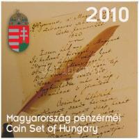 2010. 5Ft-200Ft (6xklf) "Himnusz" forgalmi sor szettben, külső tokon a ragasztás elengedett T:PP Adamo FO44.1