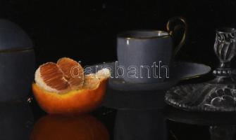 Molnár Z. János jelzéssel: Csendélet. Olaj, karton. Apró felületi sérülésekkel. 26x40,5 cm