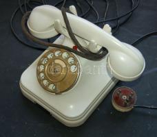 Standard bakelit telefon apró sérülésekkel