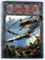Szabó Imre: A II. világháború képes atlasza. Csaták, fegyverek, haditechnika. hn., én., Graph-Art Kft. Gazdag képanyaggal illusztrált. Kiadói kartonált papírkötés, a gerincen kis sérüléssel.