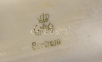 Wagner &amp; Apel Bertram fiút fenéken csípő liba. Jelzett, kézzel festett, hibátlan, 10x11 cm