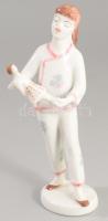 Hollóházi babázó lány, jelzett, részben kézzel festett, hibátlan, m: 16,5 cm