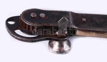 II. világháború német Sieger konzervnyitó