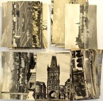 150 db MODERN fekete-fehér külföldi város képeslap / 150 modern foreign town postcards