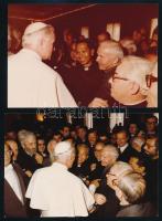 ca 1982 II. János Pál pápa. 2 db jelzett fotó 15x10 cm