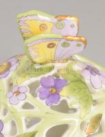 Herendi áttört porcelán bonbonniere. Kézzel festett, jelzett, hibátlan 8 cm