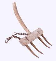 cca 19. sz., Talajlazító gereblye, h: 41 cm