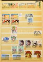 Olaszország tétel csaknem a kezdetektől a 2000-es évekig, benne többpéldányos rendező anyag is, késs...