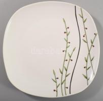 6 darab virágmintás süteményes tányér, jelzett, 19x19 cm