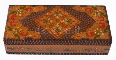 Festett fa díszdoboz, 9x19 cm