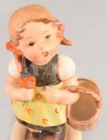 Hummel "Sister" figura, TMK1 jelzés, hibátlan, m: 13,5 cm