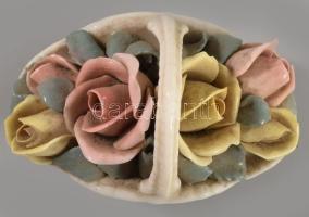 Ens plasztikus virág díszítéses kosár, jelzett, hibátlan 8 cm