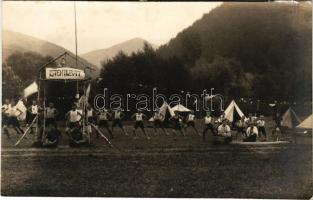 "Isten hozott" cserkész tábor / Hungarian boy scout camp. photo (vágott / cut)