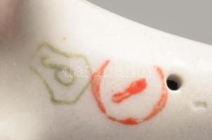 Drasche art deco kutya. terv: Őry Ferenc. Kézzel festett, jelzett, hibátlan sz: 10 cm, m: 6,5 cm