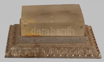 2 db kristály és fém levélnehezék, kis sérüléssel 11 cm