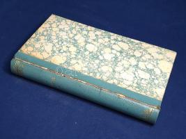 Az örök Goethe. Antológia a költő műveiből. Fordította Szabó Lőrinc és Turóczi-Trostler József. I-III.: Az ifjú Goethe. A férfi Goethe. Az öreg Goethe. [Teljes mű három kötetben, egybekötve.] Gyoma, 1932. Kner Izidor (ny.) 68 + [2] p.; 69 + [3] p.; 68 + [4] p. Egyetlen kiadás. Kolofon: "Ezt a könyvet, melynek verseit Szabó Lőrinc, prózai részét pedig Turóczi-Trostler József fordította, Kner Izidor könyvnyomtató nyomtatta Gyomán, az 1932. esztendő június havában, Bodoni antikva betűkkel, a Diósgyőri Papírgyár Rt. papirosán". A Goethe halálának századik évfordulója alkalmából kiadott antológiahármas időrendi sorrendben válogat a költő lírai, prózai és értekező életművéből. A kolofonoldalakon Kozma Lajos könyvdíszei. Lévay-Haiman 1.453-1.455. Aranyozott, enyhén sérült, javított gerincű korabeli félbőr kötésben, felül színes festésű lapszélekkel. Jó példány.