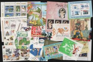 Románia 1995-2003 25 db klf blokk