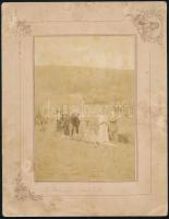 cca 1910 Zarándy Bertalan kisgyőri (Borsod megye) tiszteletes szőlőbirtoka és családja, 2 db keményh...