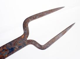 Pecsenyeforgató, antik, öntöttvas. 52 cm