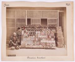 ca 1890 Kusakabe Kinbei, (1841-1932) Japán, Yokohama / divatárú kereskedő Cholnoky Jenő magyar földr...