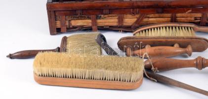 Doboznyi régi cipőtisztító eszköz