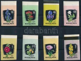 1961 Gyógy- és ipari növények vágott ívszéli sor (8.000)