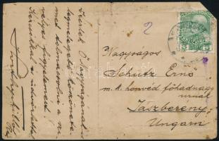 cca 1915 Horthy Miklós (1868-1957) által Schütz Ernő m. k. főhadnagynak küldött saját kézzel írt és aláírt fotólap, rajta I. Ferenc József cs. és király nagy társasággal körbevéve, sarokhiánnyal