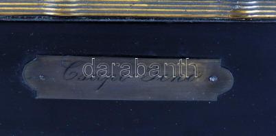 Csapó Jenő (1875-1954): Virágcsendélet. Olaj, vászon, jelezve jobbra lent, üvegezett fakeretben, 68,...