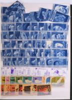 Óriás doboznyi gyufacímke vegyes részben berakókban