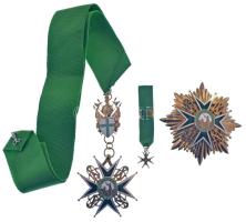 DN "Szent Lázár Lovagrend Nagycsillag" jelzetlen, részben zománcozott kitüntetés, függőleges tűvel, miniatűrrel, rozettás szalagon, tokban (134,51g/90mm) T:AU ND "Order of Saint Lazarus star" unmarked enamelled decoration with vertical pin, miniature, on rosette ribbon, in case (134,51g/90mm) C:AU