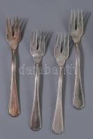 Ezüst (Ag) evőeszköz készlet 800-as ezüst, jelzett összesen nettó 2485 g + 5 db ezüst nyelű kés