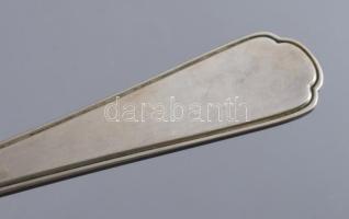 Ezüst (Ag) evőeszköz készlet 800-as ezüst, jelzett összesen nettó 2485 g + 5 db ezüst nyelű kés