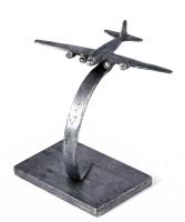 cca 1940/50 Focke-Wulf Fw 200 Condor alumínium makett tartó, m: 15,5 cm