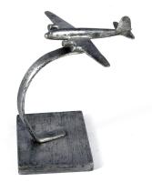 cca 1940/50 Focke-Wulf Fw 200 Condor alumínium makett tartó, m: 15,5 cm