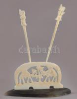 Csont felvágottas vagy olivabogyós tű és áttört csont dísz