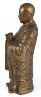 Kínai buddhista szerzetes szobra. Kína. XIX. sz. vége, finoman megmunkált, öntött sárgaréz. 20 cm 
...