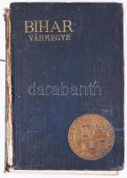 Nadányi Zoltán (szerk.): Bihar-vármegye. Magyar városok és vármegyék monografiája XXV. köt. Bp., 1938. Magyar Városok Monografiája, (Bp.-Cegléd, Sárik Gyula és Géza-ny.), 519+[1]+167+[1] p. + 3 (kétoldalas) t.  A trianoni döntéssel kettészakított Bihar vármegye helytörténeti, statisztikai, gazdaságföldrajzi, néprajzi, szociográfiai monográfiája, oldalszámozáson belül Nagy István karikatúráival, Bély János szövegközti rajzaival, egész oldalas és szövegközti térképvázlatokkal. Jóllehet a kötet igen erősen hangsúlyozza a megyeszékhelytől, Nagyváradtól való elszakítás gazdaságilag és kulturálisan egyaránt megrendítő hatását, ám egyúttal számos passzust szentel a bihari nép életrevalóságának ecsetelésére. A monográfia szövege után újrakezdődő oldalszámozással az adatközlők társadalomtörténeti szempontból is tanulságos adattára. Kiadói aranyozott, vaknyomásos, egészvászon kötésben, az első kötéstáblán Bihar vármegye aranyozott, dombornyomású címerrajzával, kopott borítóval, sérült gerinccel, levált elülső borítóval, kijáró lapokkal, 2 hiányzó táblával, kissé foltos lapokkal, régi bélyegzésekkel, néhány lapon bejelöléssel.