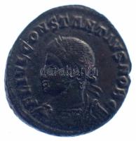 Római Birodalom 328-329 / II. Constantius / Nicomedia / Follis bronz (2,74g) T:XF Roman Empire 328-329 / Constantius II / Nicomedia / Follis bronze "FL IVL CONSTANTIVS NOB C / PROVIDEN-TIAE CAES - SMNS dot" campgate with seven layers, two turrets, star above, no doors (2,74g) C:XF RIC VII 158