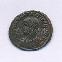 Római Birodalom 328-329 / II. Constantius / Nicomedia / Follis bronz (2,57g) T:XF Roman Empire 328-329 / Constantius II / Nicomedia / Follis bronze "FL IVL CONSTANTIVS NOB C / PROVIDEN-TIAE CAES - SMN epsilon dot" campgate with six layers, two turrets, star above, no doors (2,57g) C:XF RIC VII 158