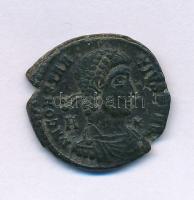 Római Birodalom 350 / II. Constantius / Siscia / AE2 bronz (5,57g) T:XF,VF Roman Empire 350 / Constantius II / Siscia / AE2 bronze "DN CONSTAN-TIVS PF AVG - A - star / [HOC SIG-NO VICTOR ERIS] - A - dot gamma SIS dot" Constantius standing left, holding labarum, being crowned by Victory (5,57g) C:XF,VF RIC VIII 286