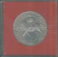 Nagy-Britannia 1977. "Silver Jubilee..." nagyalakú emlékérem T:BU eredeti plasztiktokban!