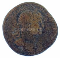 Római Birodalom 119-122 / Hadrianus / Róma / Sestertius bronz (26,75g) T:F Roman Empire 119-122 / Hadrian / Rome / Sestertius bronze "[IMP CAESAR T]RAIAN[VS HADRIANVS AVG] / [PONT MAX TR POT COS III] - S-C - [LI]BERTAS REST[ITVTA]" Hadrian seated left on platform, extending hand to woman before him with child in arms and another to left (26,75g) C:F RIC II 568