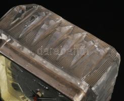 Majak brutalista stílusú asztali óra, üveg testtel, 14x15 cm