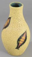 Ugrasztott mázas iparművész váza, Terv.: Várdeák Ildikó, minimális mázhibával, m: 22,5 cm