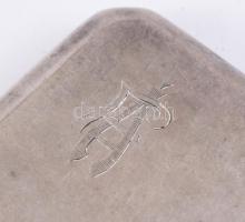 Ezüst (Ag) tárca, jelzett, 8,5x8 cm, bruttó 121g