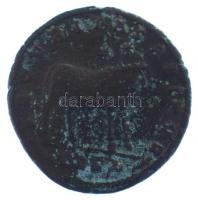 Római Birodalom 360-363 / II. Iulianus / Thessalonica / AE1 Cu (7,85g) T:VF patina
Roman Empire 360...