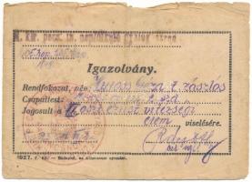 1918. Névre szóló, kitöltött viselői igazolvány a "Ezüst Vitézségi Érem II. osztálya" éremhez, a "M. Kir. Pécsi népfölkelő gyalogezred" pecsétjével T:VG  Hungary 1918. Bearer's ID for the "Silver Gallantry Medal, 2nd Class" with stamp from the "Hungarian Royal Infantry Regiment of Pécs" T:VG