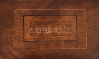 Biedermeier fa láda. Intarziás Kulcs nélkül 31x24 cm