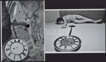 cca 1972 "Időtlen szépségek", szolidan erotikus felvételek, 2 db modern nagyítás, jelzés nélkül, 21x15 cm és 15x21 cm