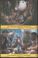 cca 1989 előtt készült, "Az elveszett frigyláda fosztogatói" című amerikai film jelenetei és szereplői, 6 db produkciós filmfotó (vitrinfotó, lobbyfotó) nyomdatechnikával sokszorosítva kartonpapírra, egyoldalas nyomással, a használatból eredő (esetleges) kisebb hibákkal, 18x24 cm